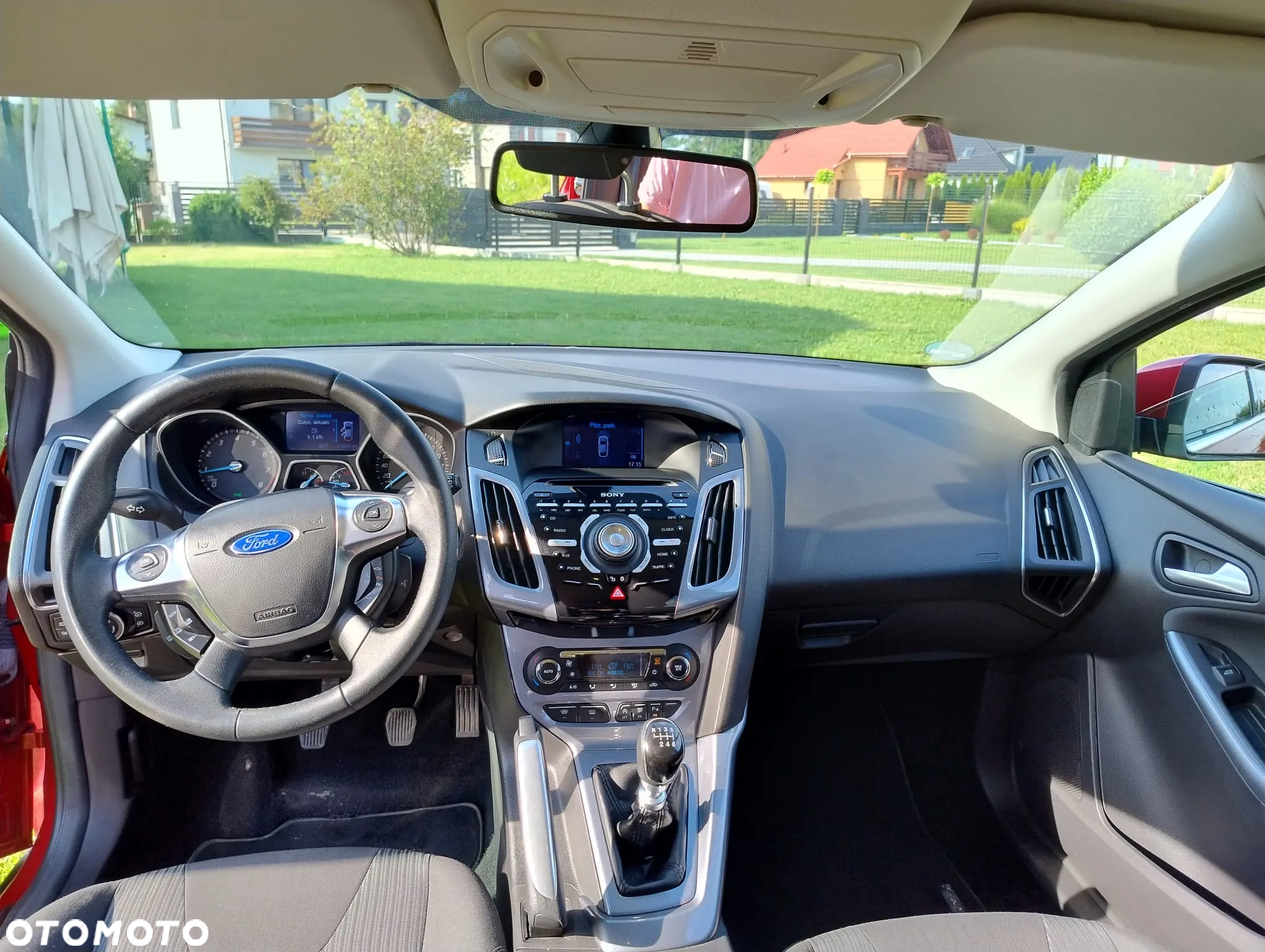 Ford Focus Turnier 1.6 TDCi DPF Start-Stopp-System Titanium - 11