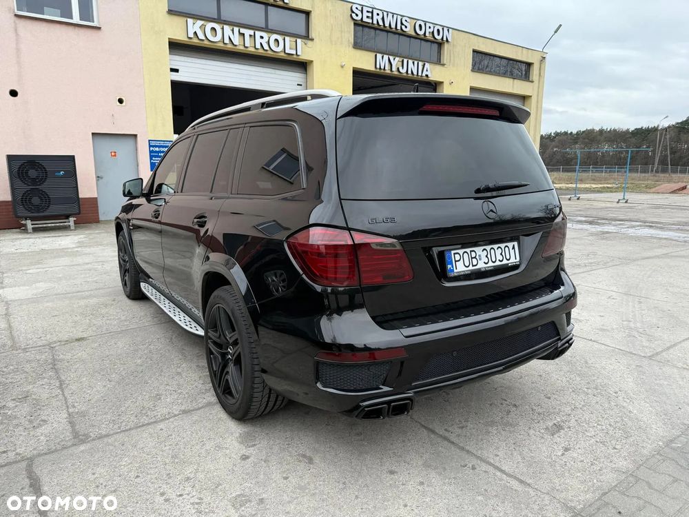 Mercedes-Benz GL 63 AMG - 4