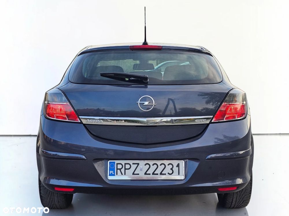 Opel Astra - 18