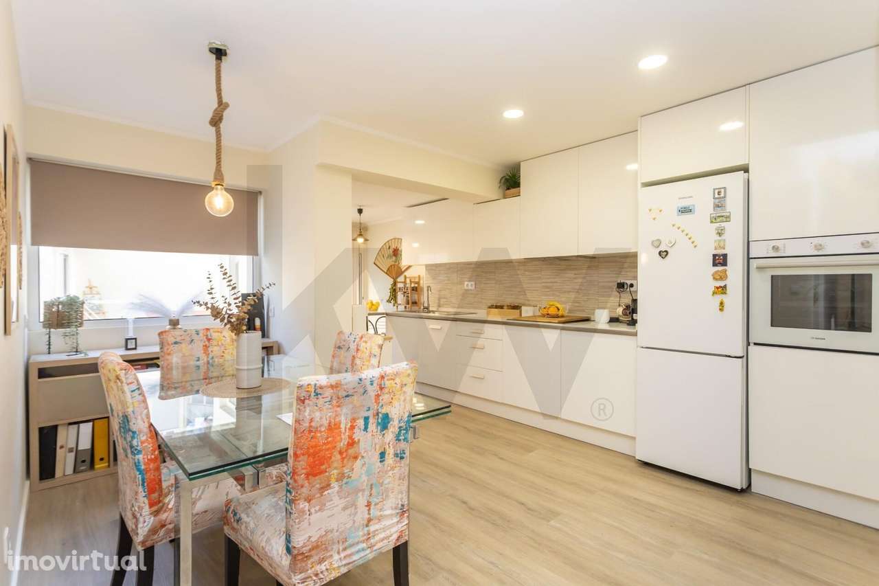 Apartamento T2+1 com logradouro em Paio Pires – Totalmente remodelado - Grande imagem: 3/24