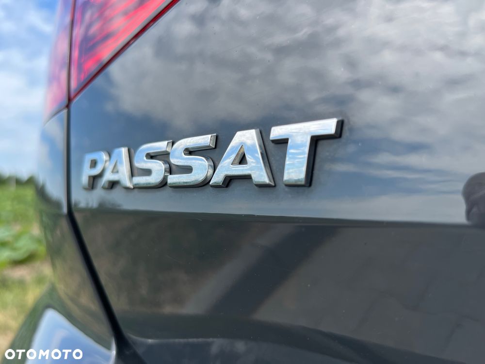 Volkswagen Passat 1.5 TSI EVO Highline DSG - 1