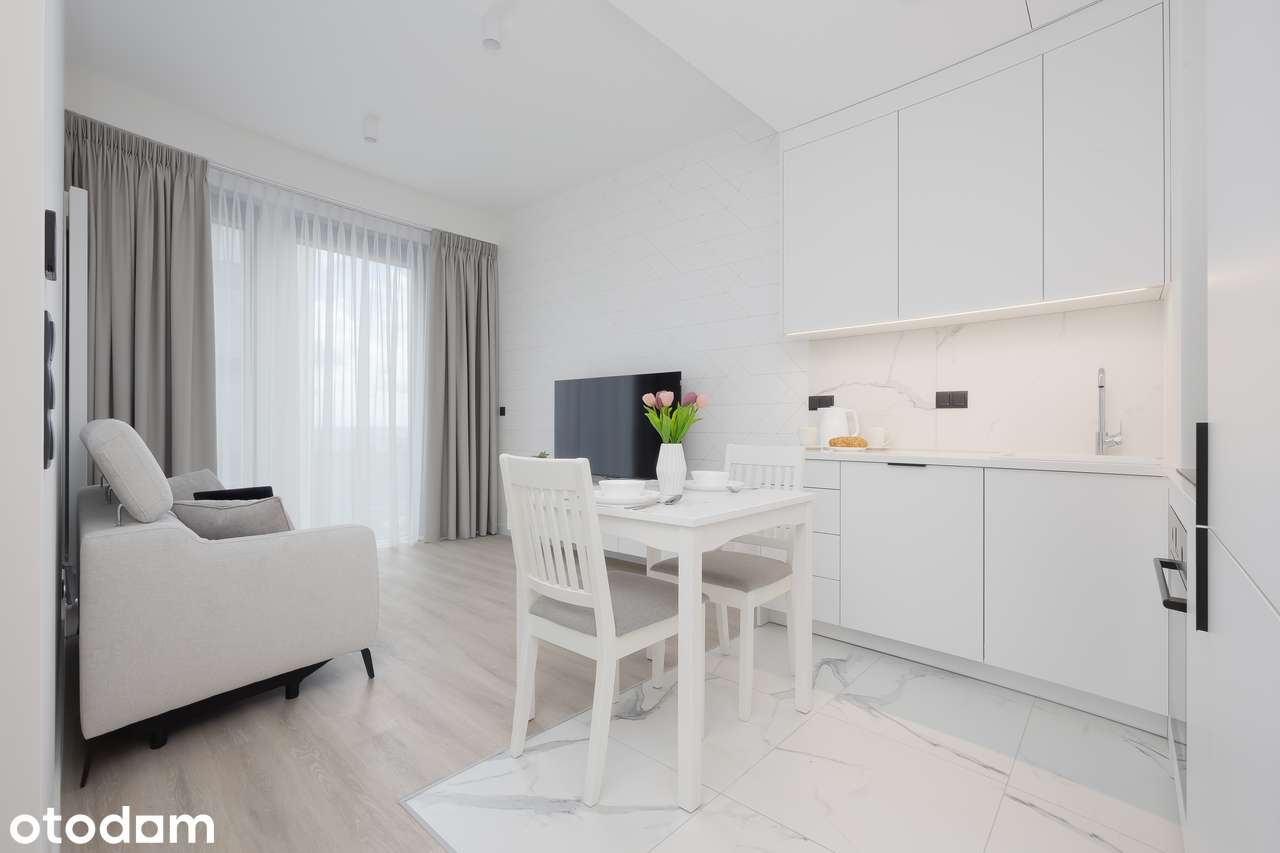 Elegancki apartament w Towarowa Towers
