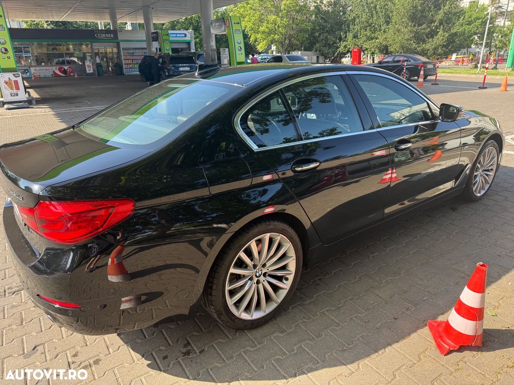 BMW Seria 5 530d xDrive Aut. Luxury Line - 19