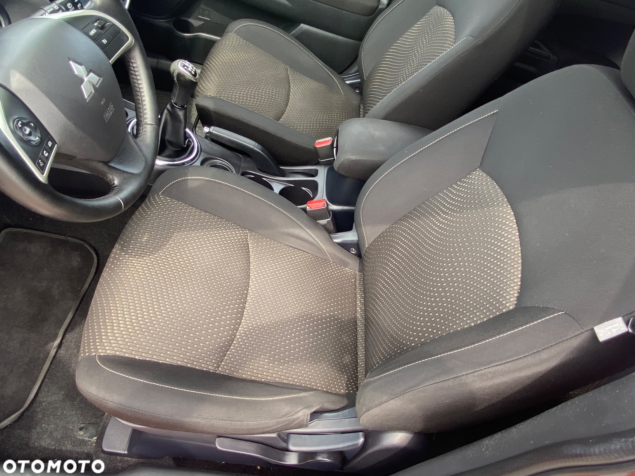 Mitsubishi ASX 1.6 2WD Comfort Edition - 10