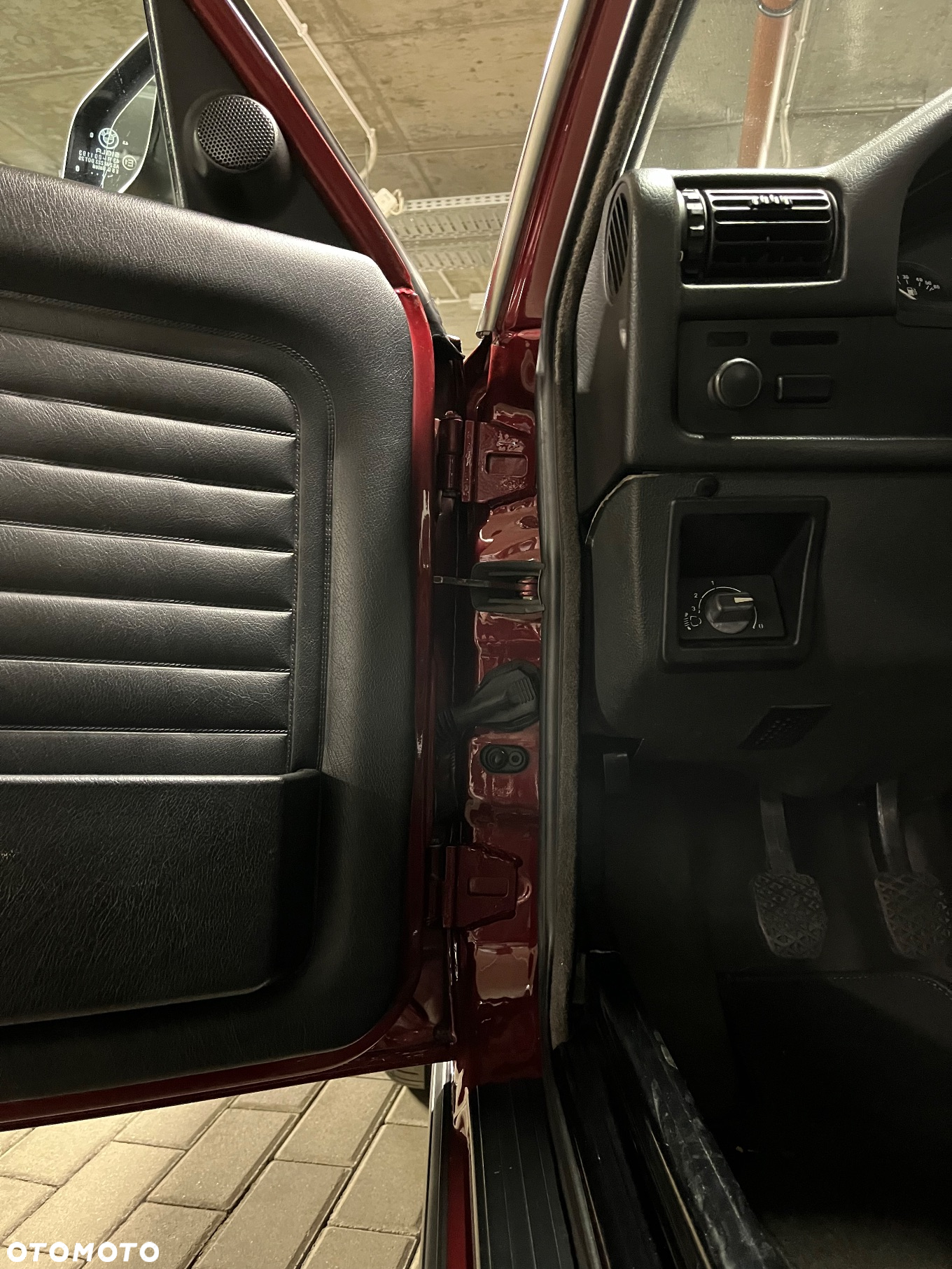 BMW Seria 3 320i - 24