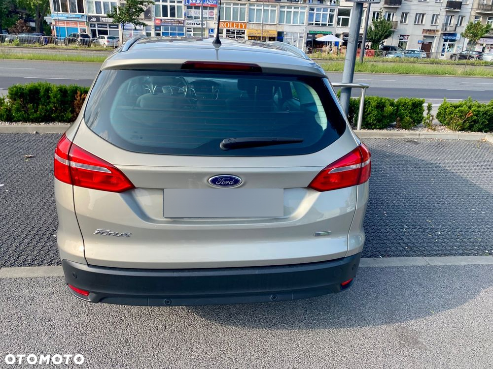 Ford Focus 1.0 EcoBoost Gold X (Trend) - 6