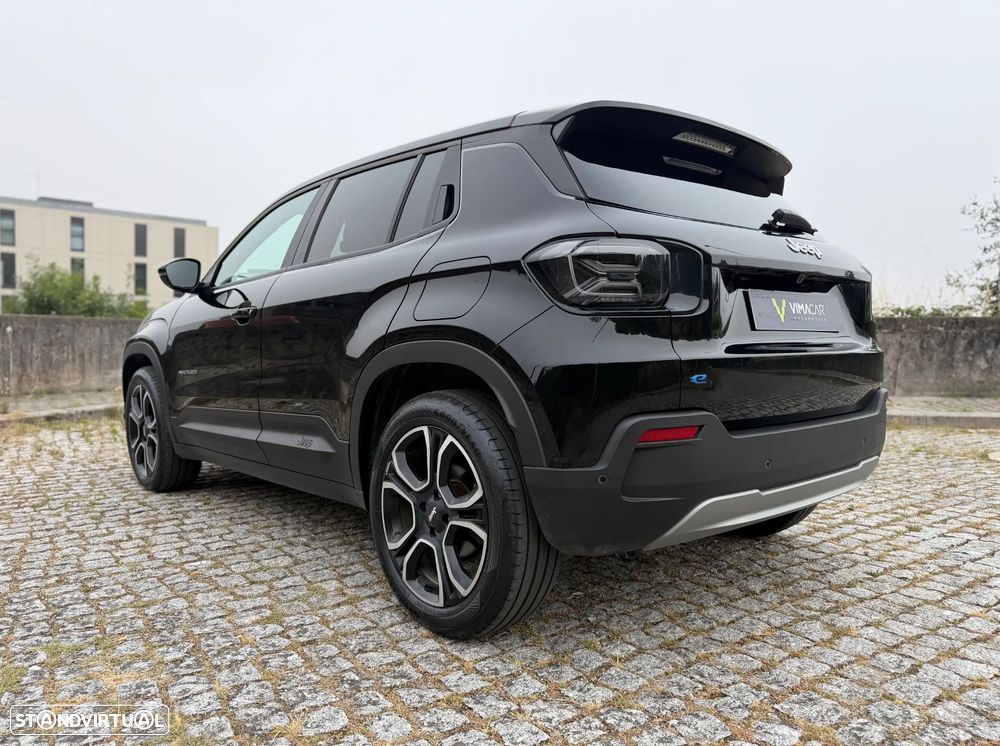 Jeep Avenger 54 kWh Summit - 18