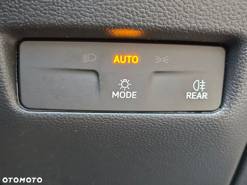 Volkswagen Passat - 26