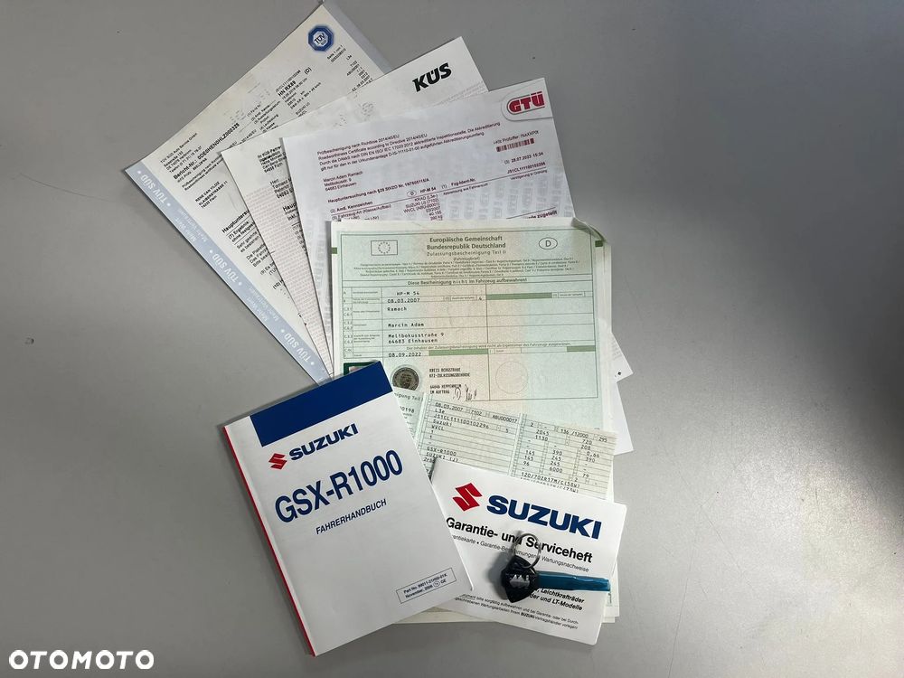 Suzuki GSX-R - 7
