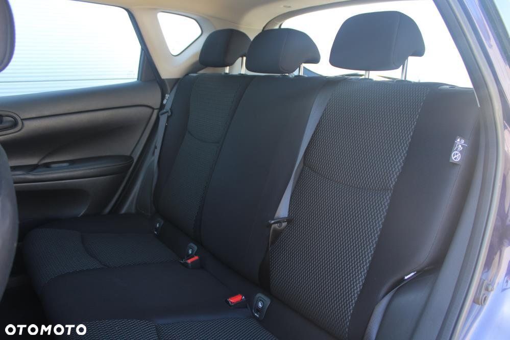 Nissan Pulsar - 12
