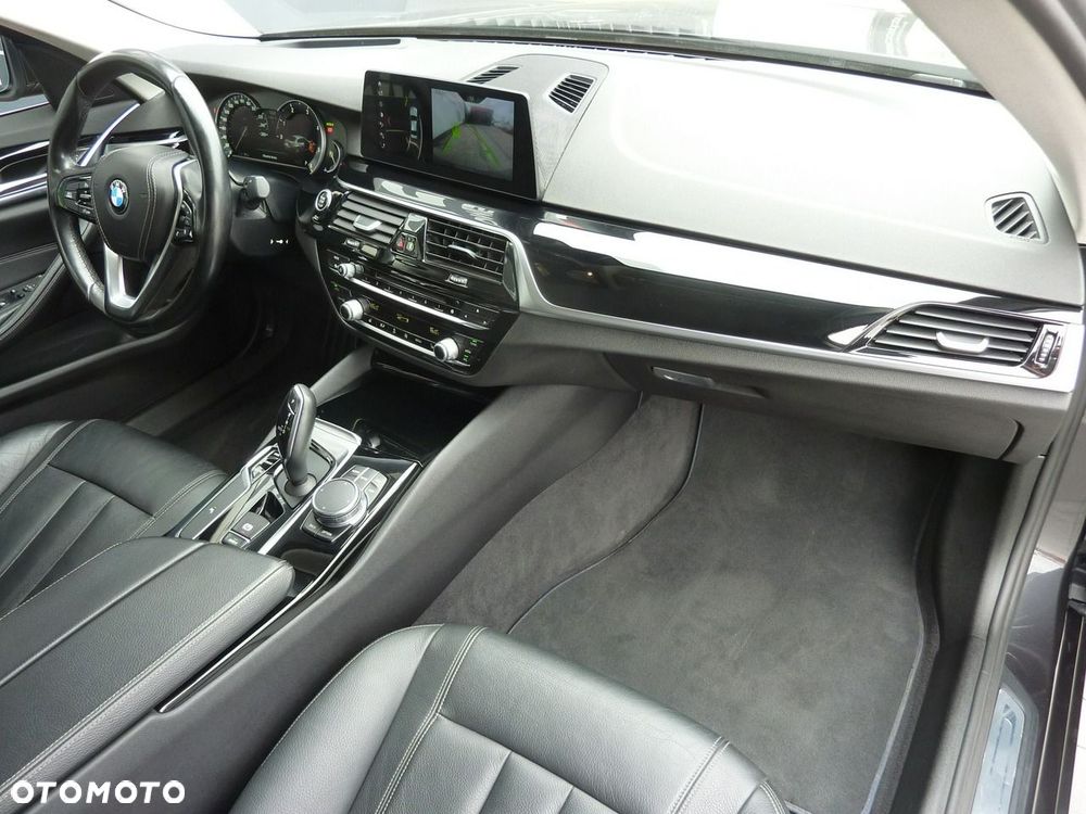 BMW Seria 5 - 19