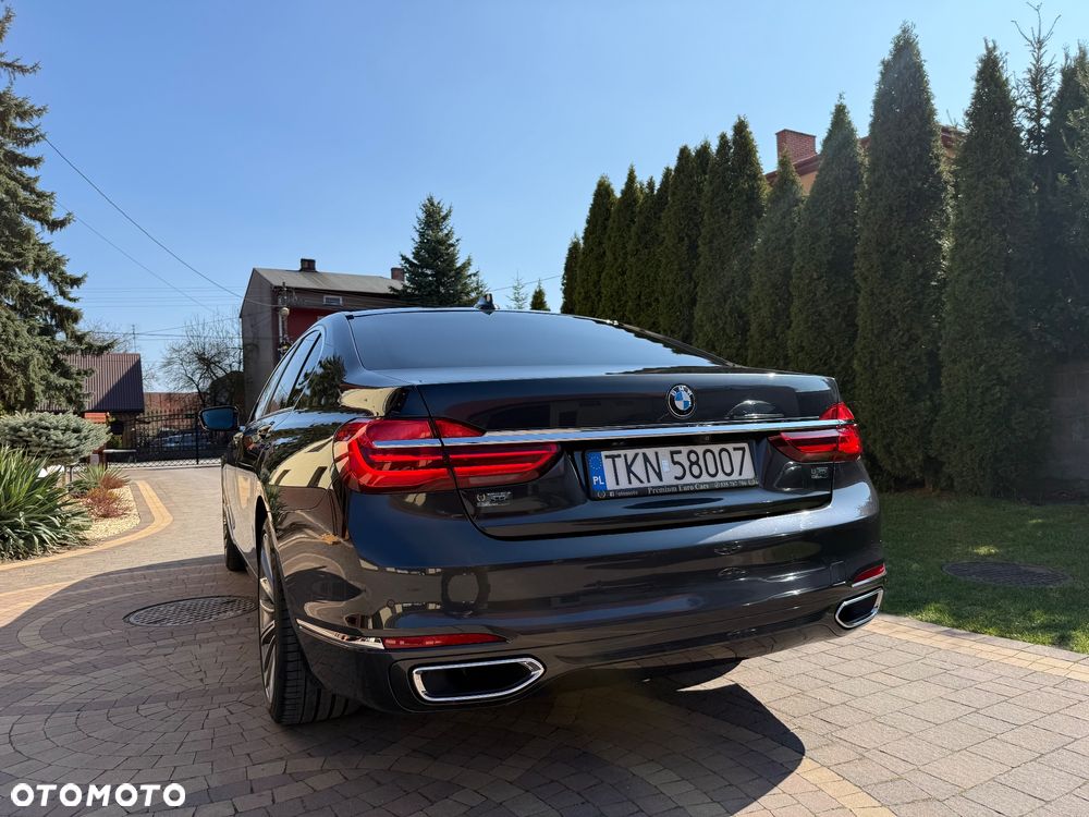 BMW Seria 7 740d xDrive - 12