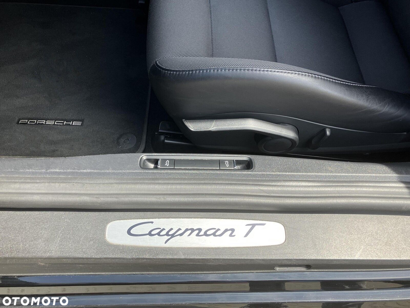 Porsche 718 Cayman GPF T PDK - 17