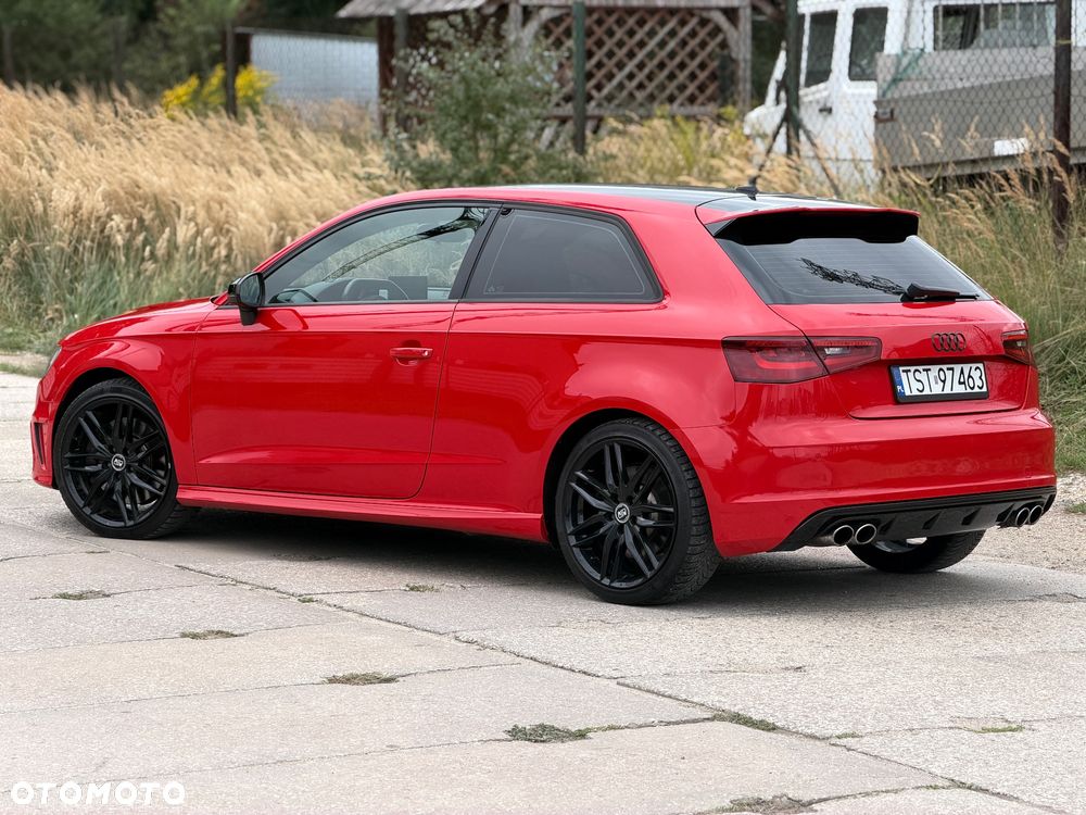 Audi S3 S tronic - 19