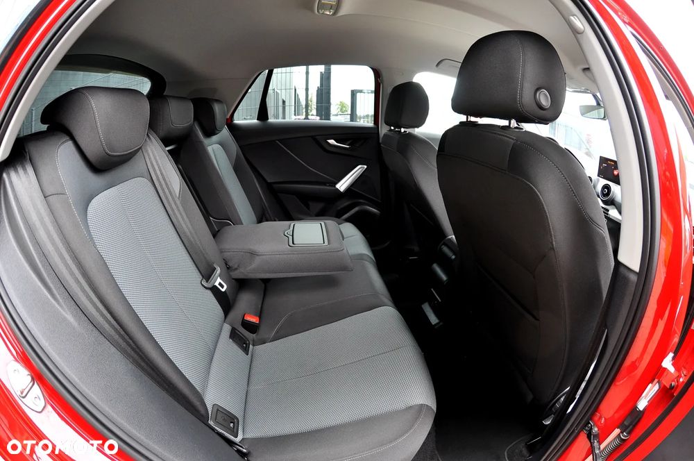 Audi Q2 35 TDI S tronic S line - 24