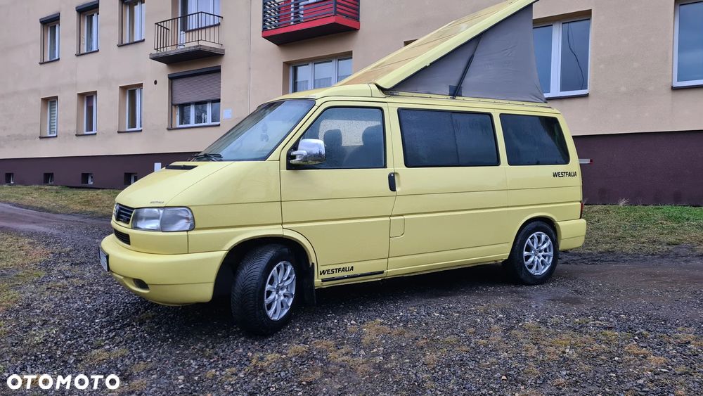 Volkswagen Multivan - 2