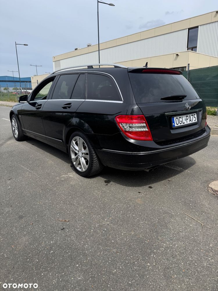 Mercedes-Benz Klasa C 200 CDI DPF Automatik Avantgarde - 3