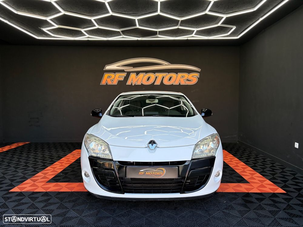 Renault Mégane Coupe 1.5 dCi Dynamique - 2