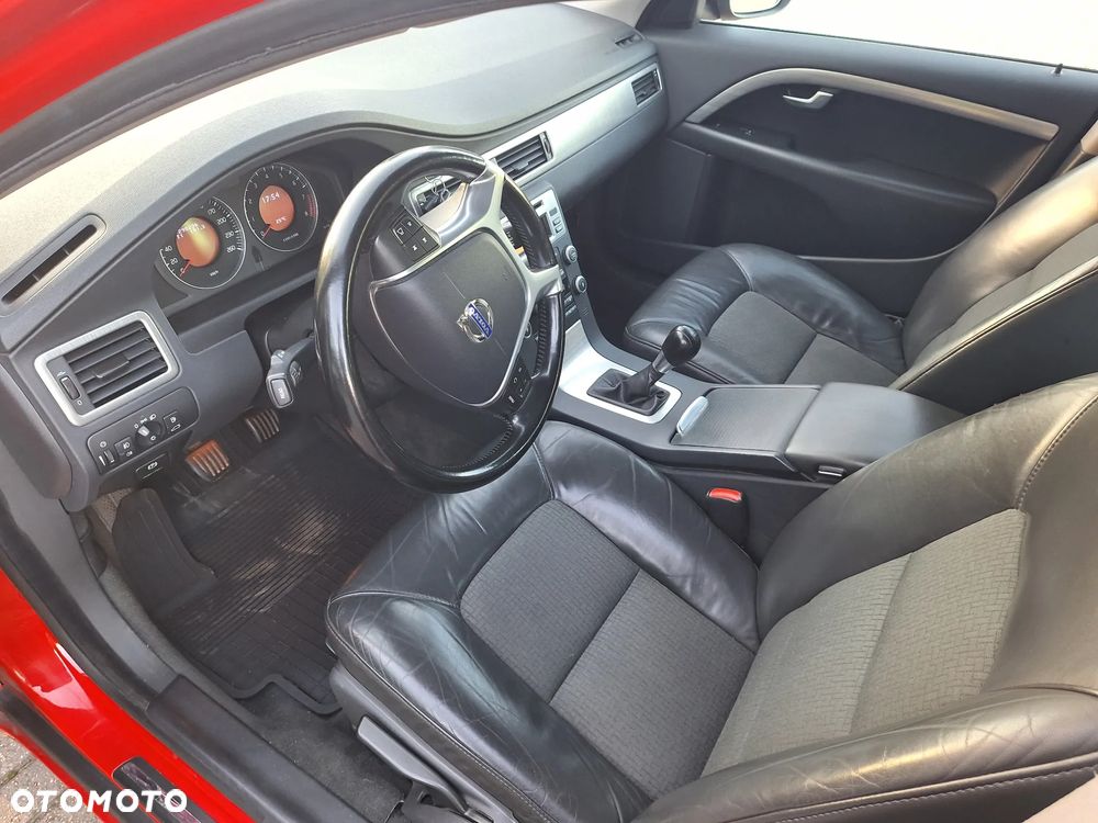 Volvo V70 - 10