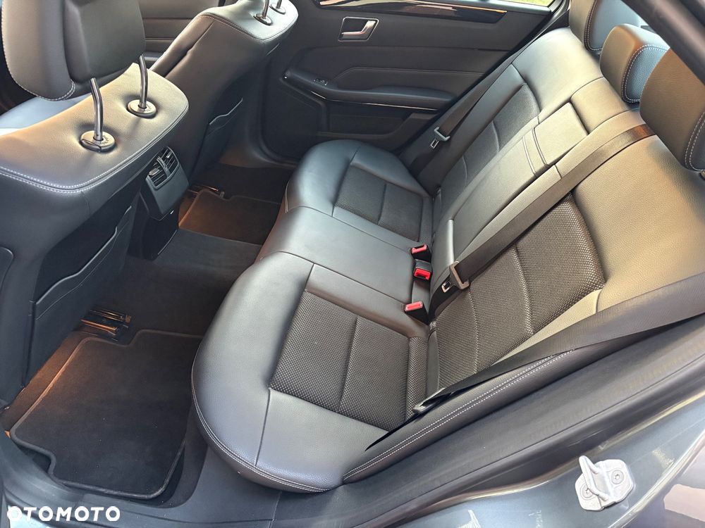 Mercedes-Benz Klasa E 220 BlueTEC 4-Matic Avantgarde - 8