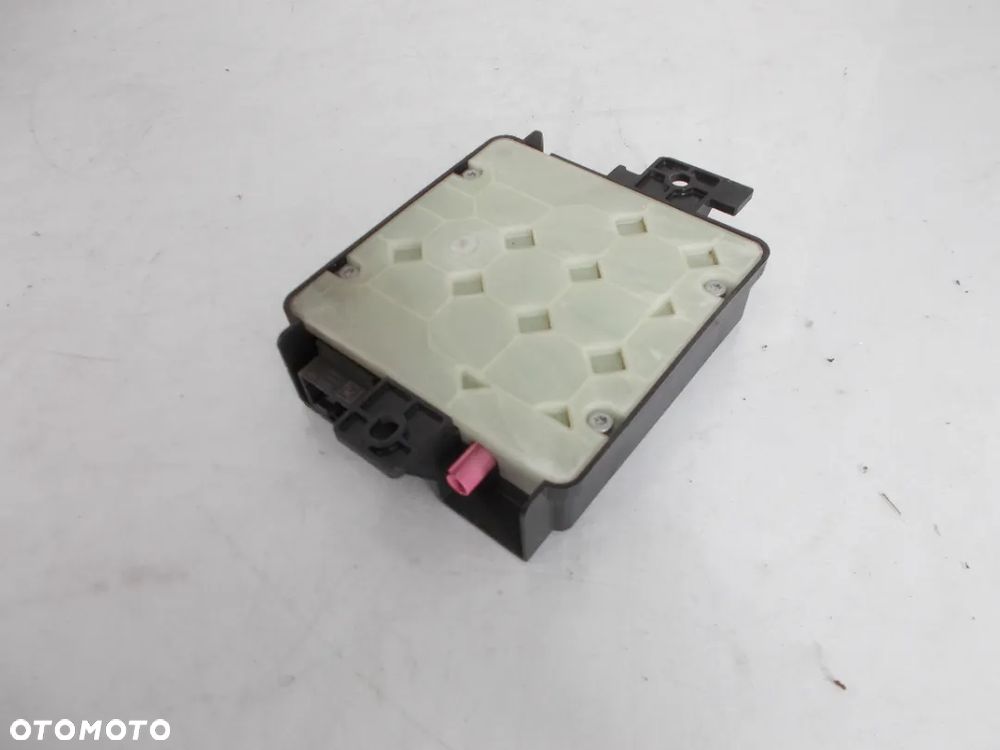MODUŁ RADIA ANTENA STEROWNIK 68234888AB DODGE RAM - 4