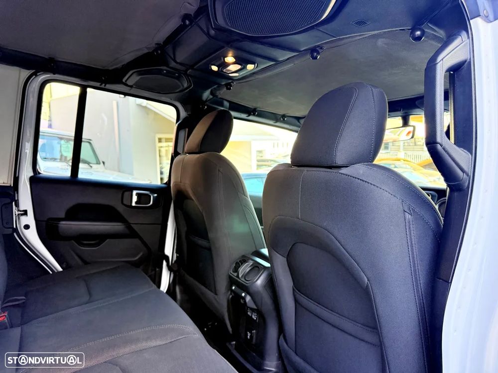 Jeep Wrangler Unlimited 2.0 TG 4xe Sahara - 31