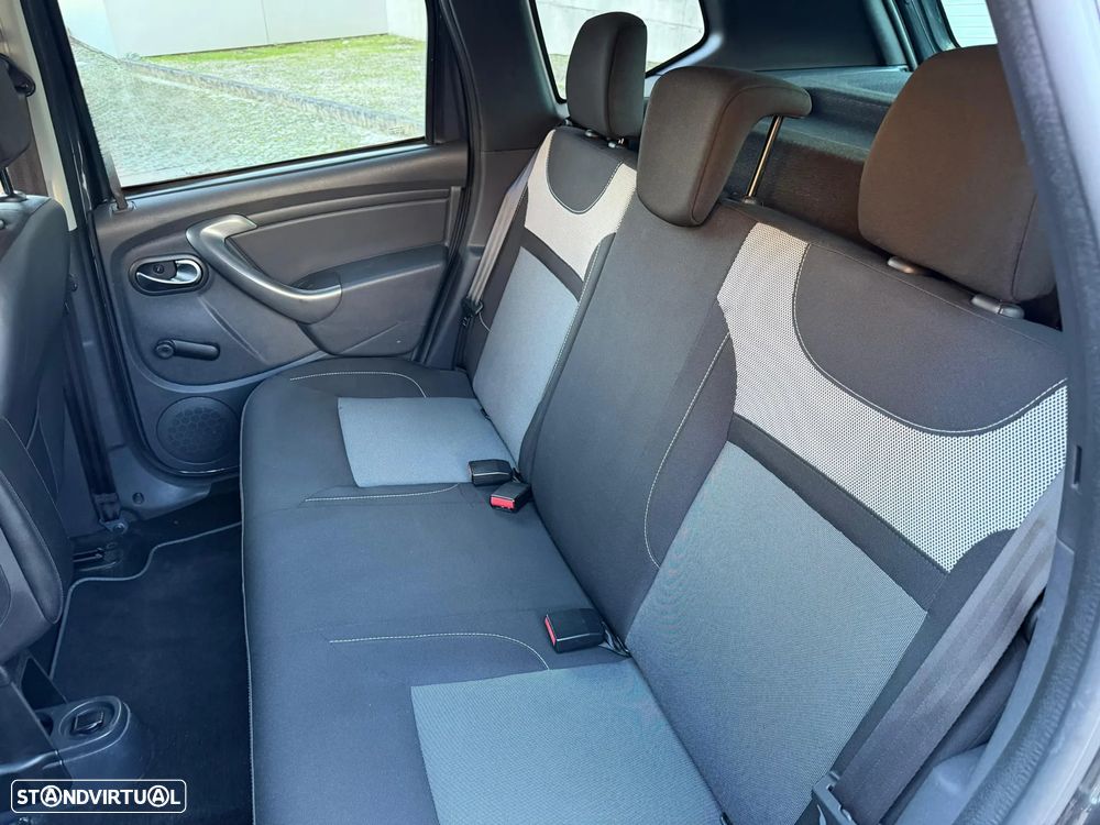 Dacia Duster 1.5 dCi SL Black Shadow - 11