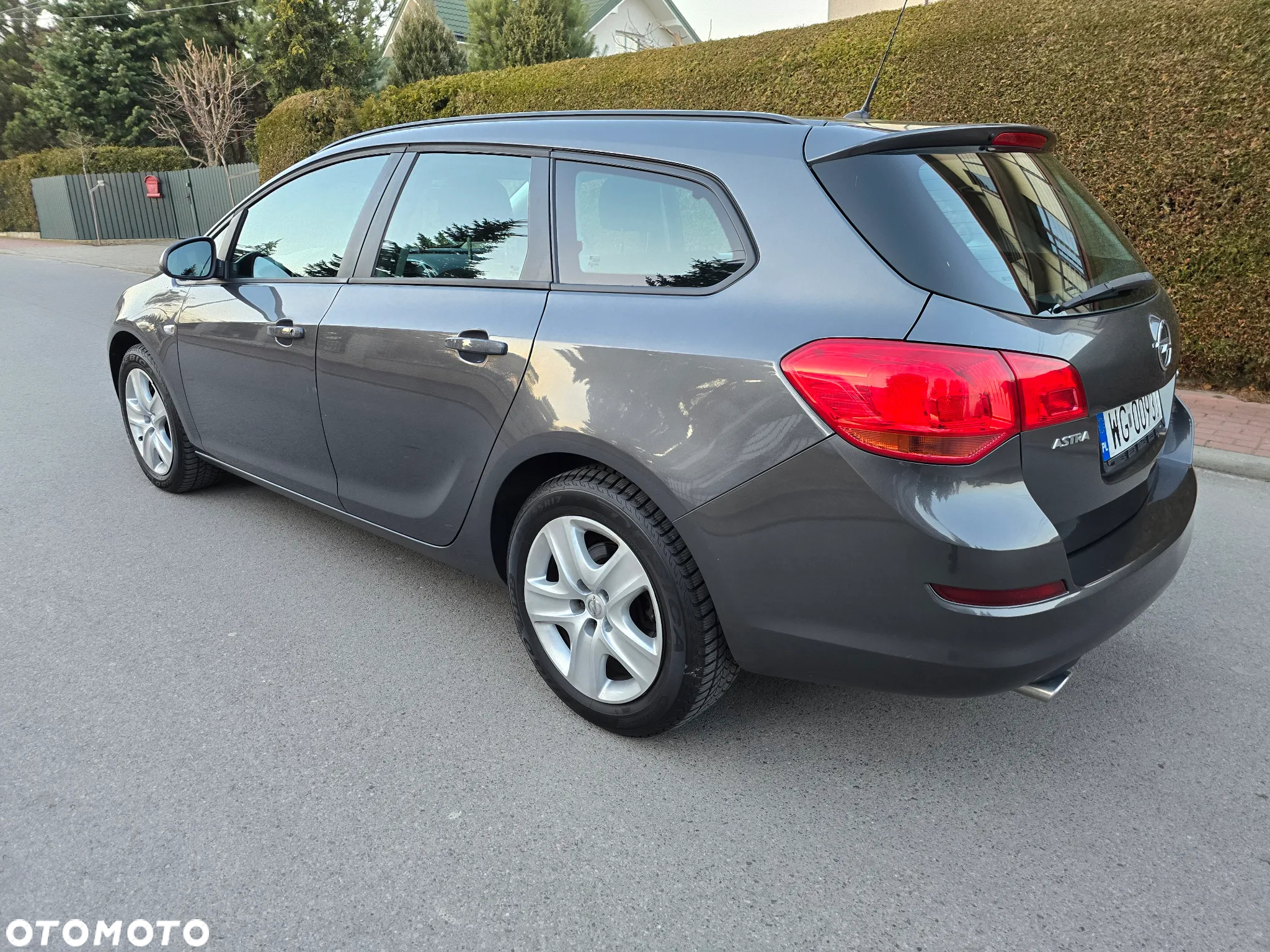 Opel Astra IV 2.0 CDTI Sport - 3