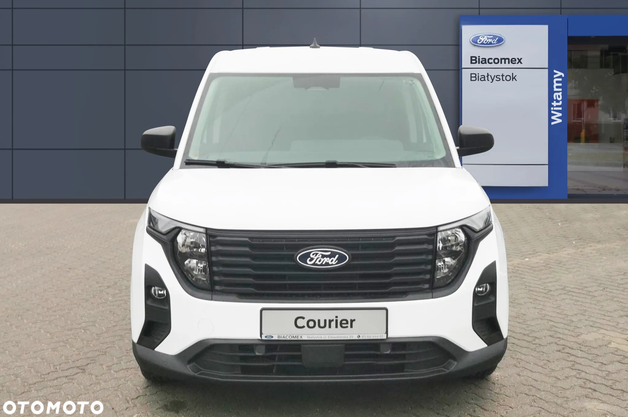 Ford Transit Courier - 2