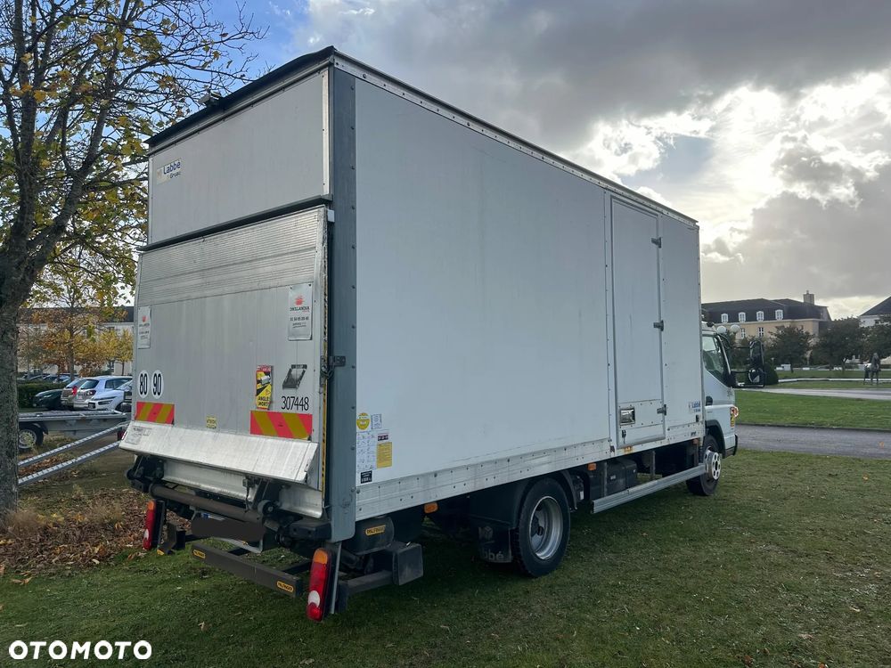 Mitsubishi Canter Fuso - 2