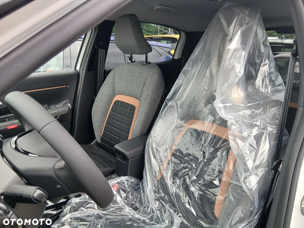 Citroën C3 Aircross 1.2 mHEV Plus S&S eDCT6 - 7