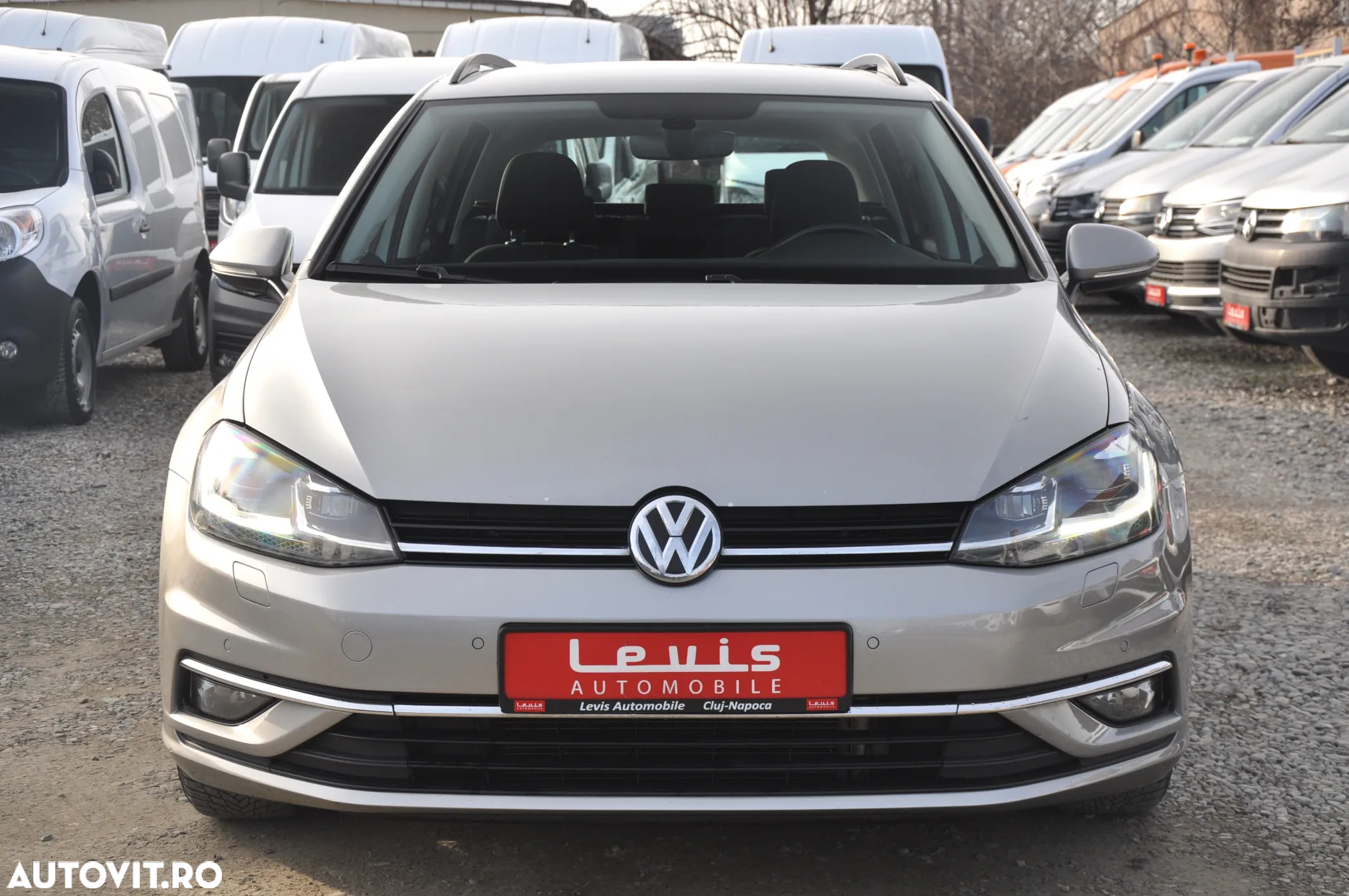 Volkswagen Golf 2.0 TDI DSG BMT Comfortline - 2