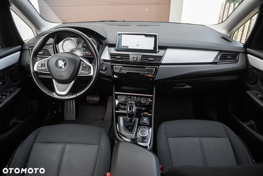 BMW Seria 2 216d Active Tourer - 25
