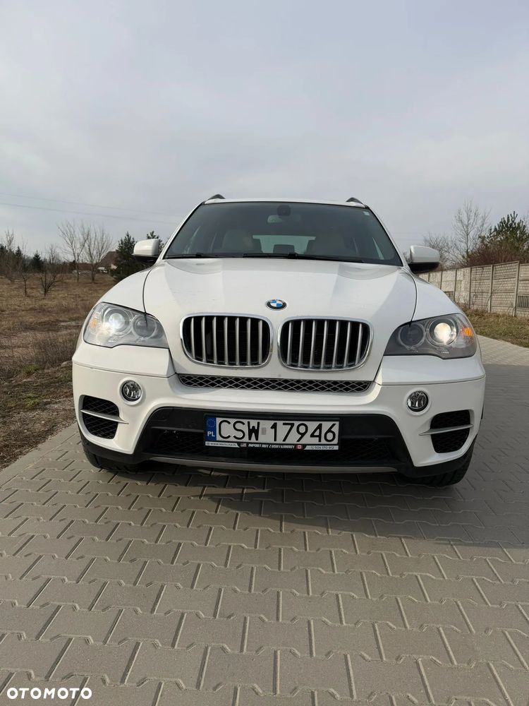 BMW X5 xDrive50i - 1