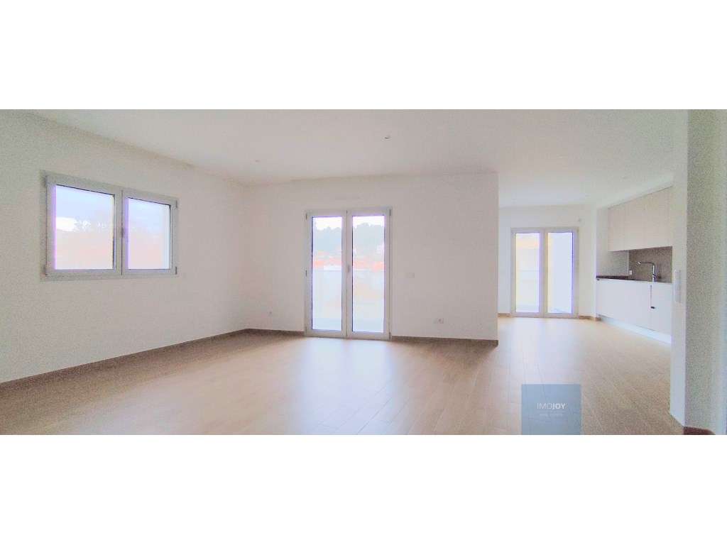 Apartamento T2+1 na Nazaré - Grande imagem: 2/45