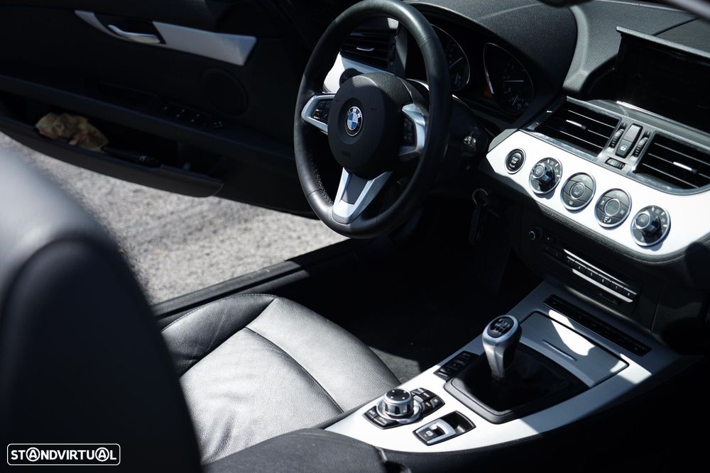 BMW Z4 sDrive20i - 40