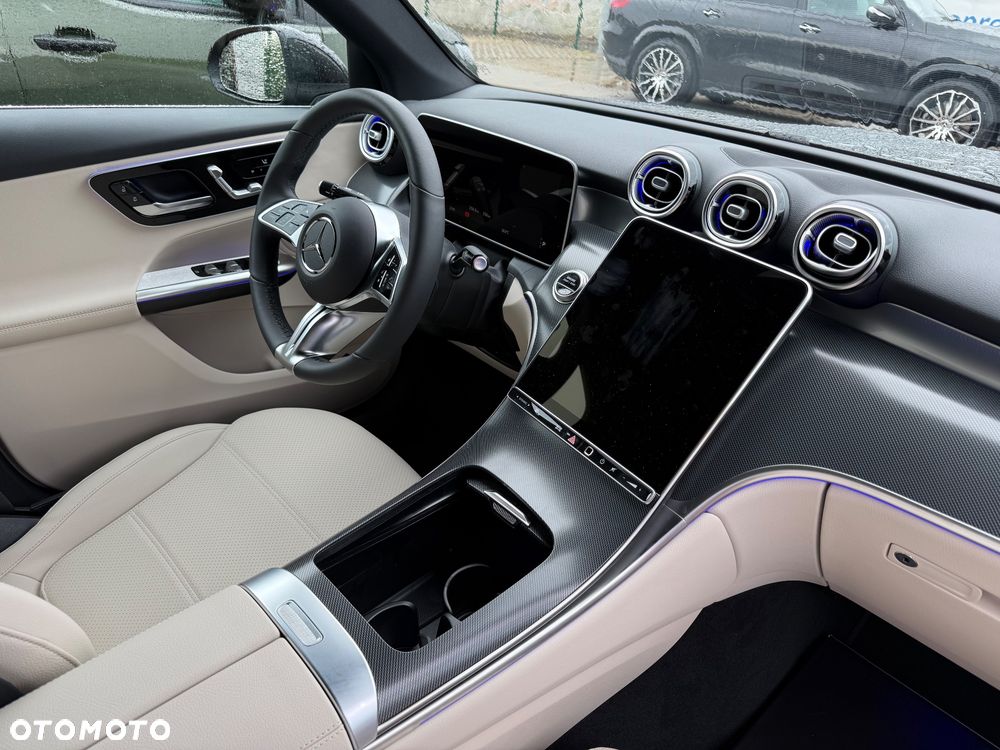 Mercedes-Benz GLC 200 d mHEV 4-Matic Avantgarde - 4