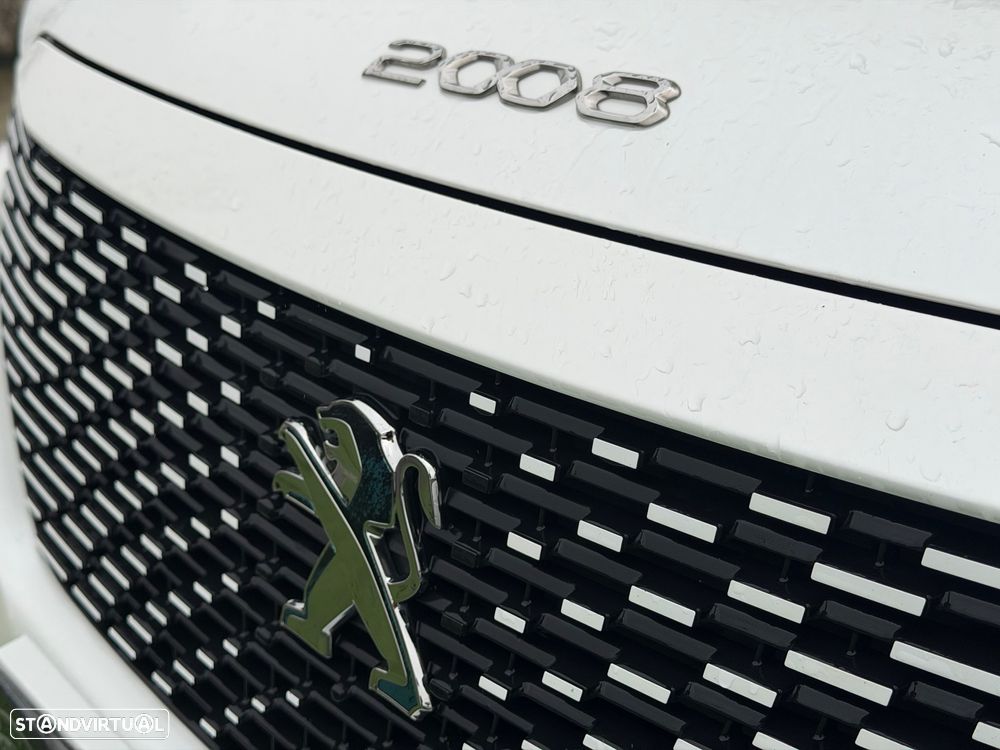 Peugeot e-2008 GT Pack - 17