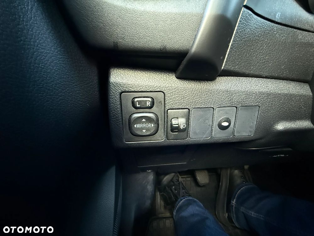 Toyota Auris 1.6 Active - 19