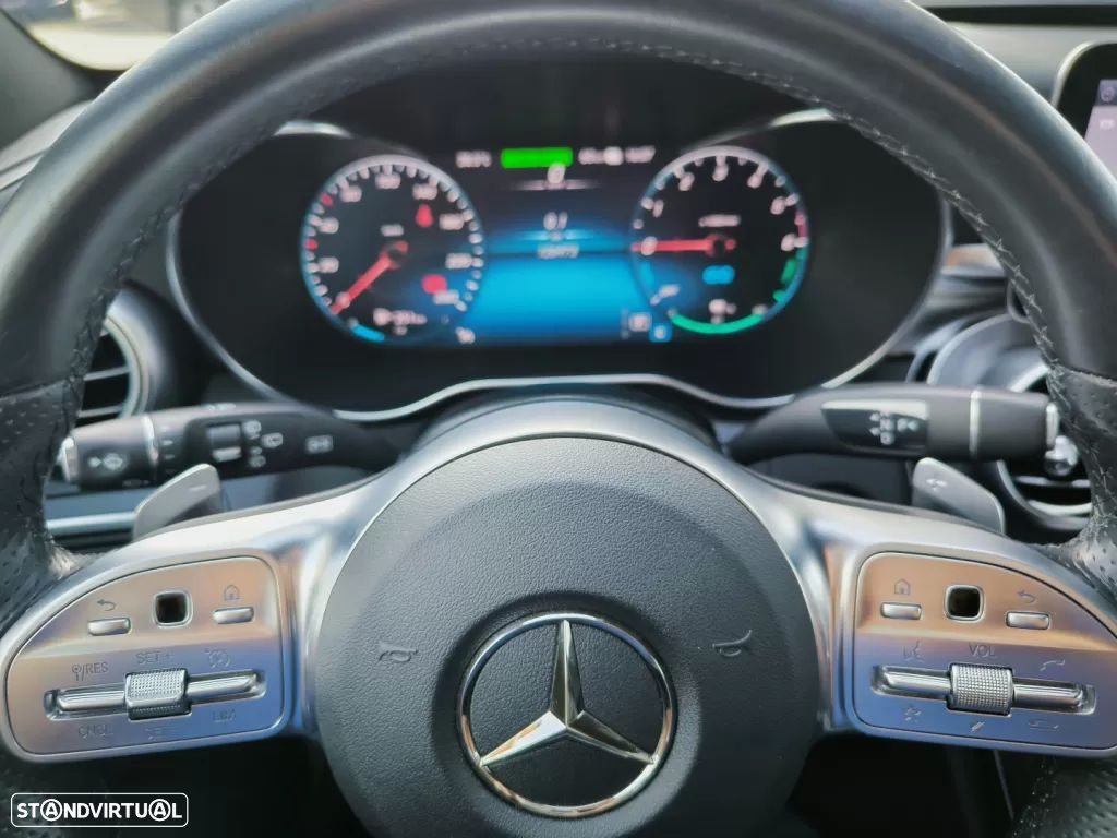 Mercedes-Benz C 300 de AMG Line - 33