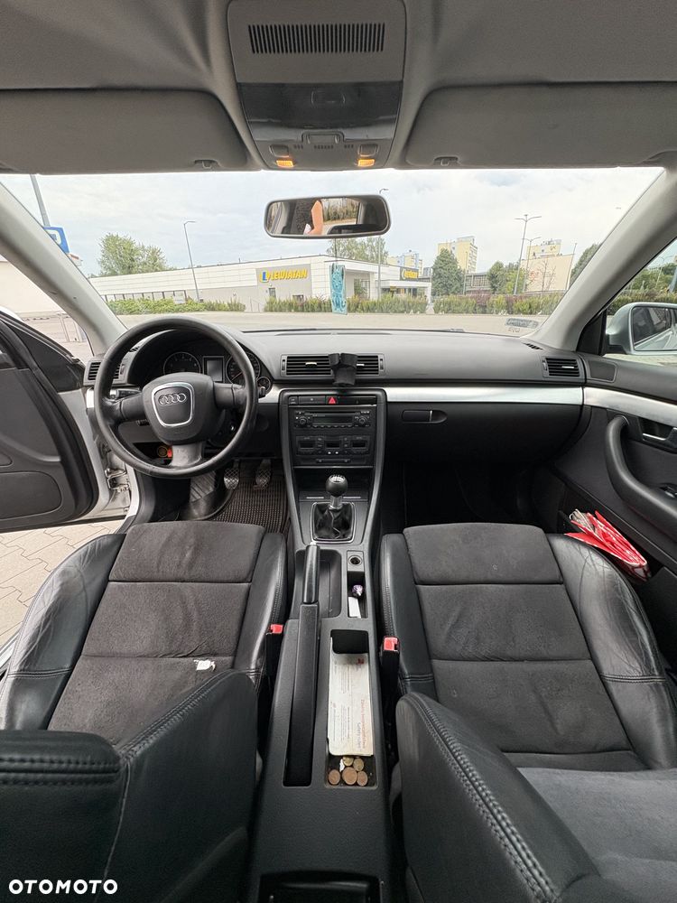 Audi A4 Limousine - 19