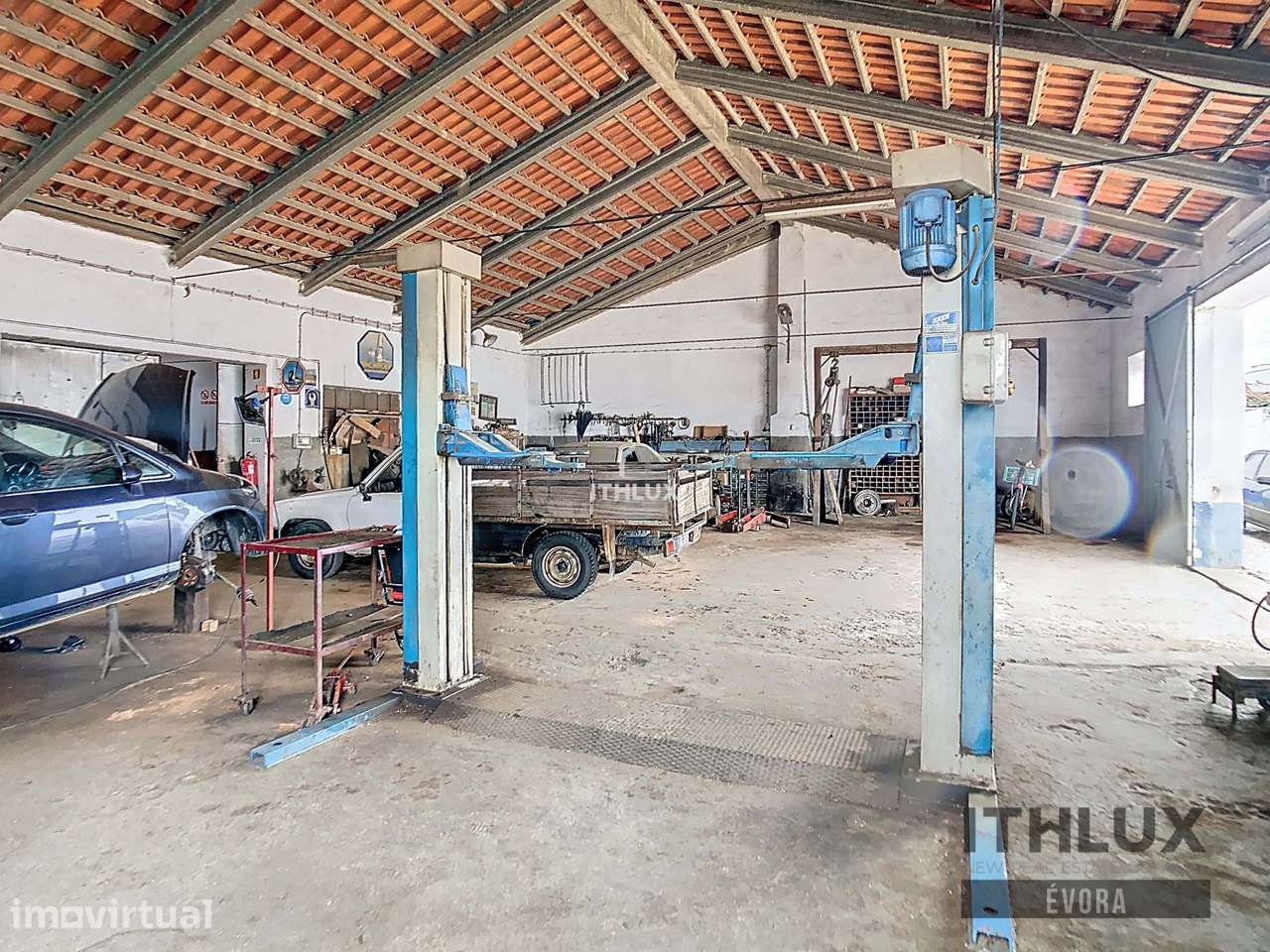 Oficina + empresa em pleno funcionamento e equipada, c/ bomba de abas - Grande imagem: 3/10