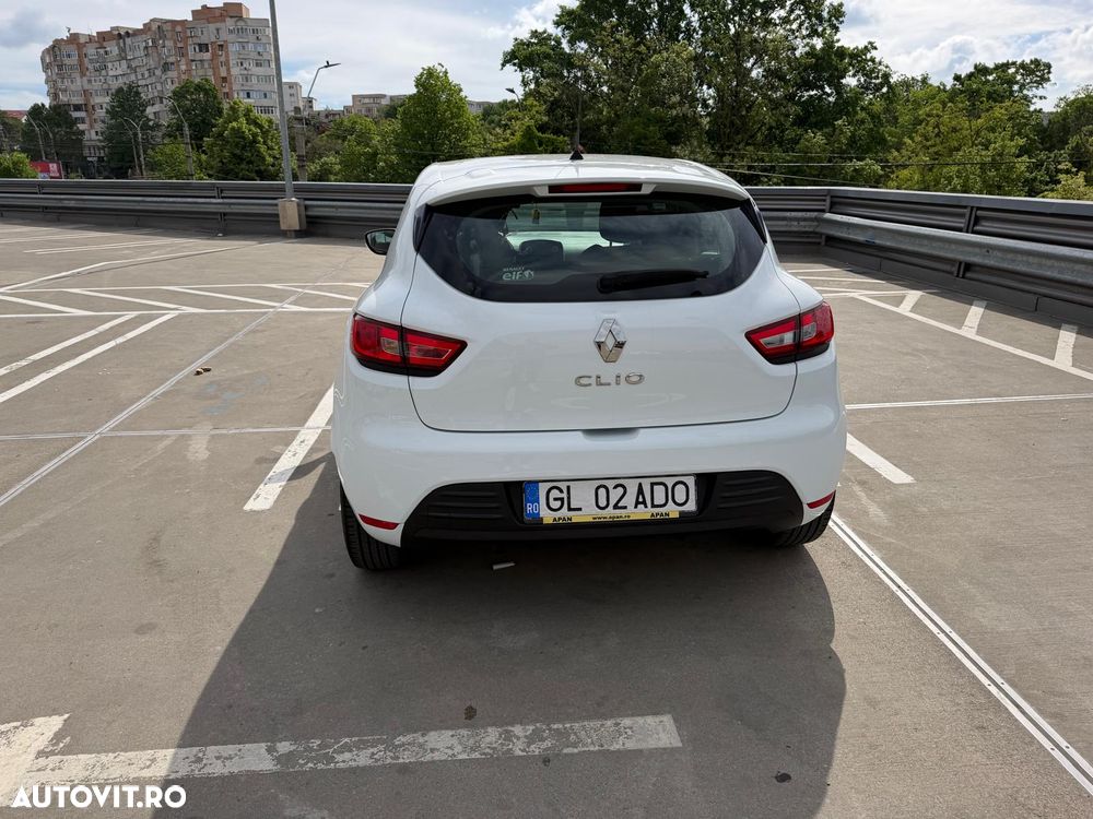 Renault Clio 1.2 Life EVO - 11