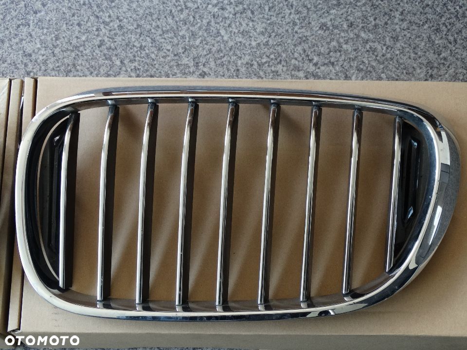 BMW G11 G12 Kratka Nerka Atrapa Grill Lewa + Prawa Chrom 7357011 7357012 7369903 7369904 7357015 7357012 - 4