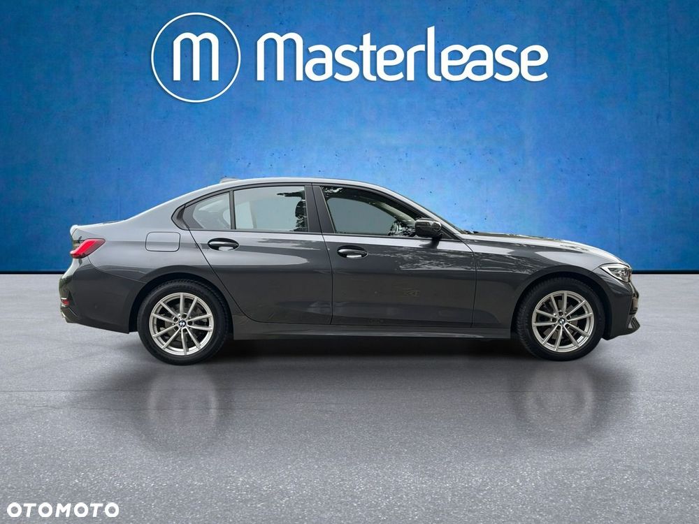 BMW Seria 3 2022