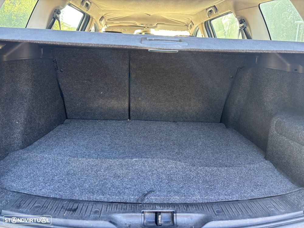 Renault Mégane Break 1.5 dCi Dynamique - 8