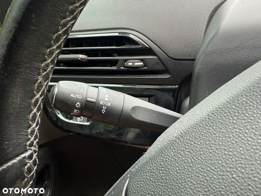 Citroën C4 Picasso PureTech 130 Stop&Start FEEL - 24