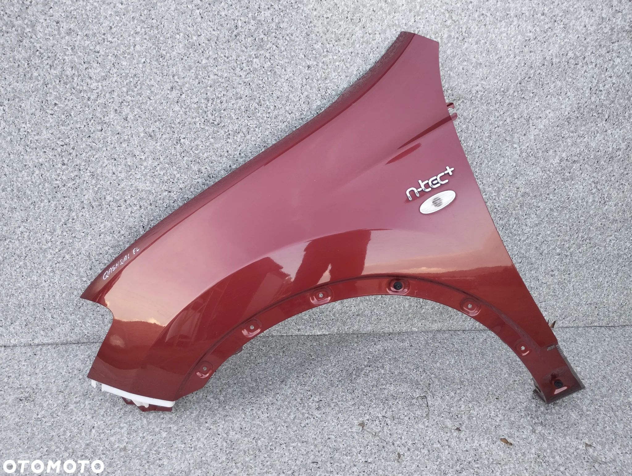 Nissan Qashqai I Lift J10 09-13r błotnik lewy przód przedni - 1
