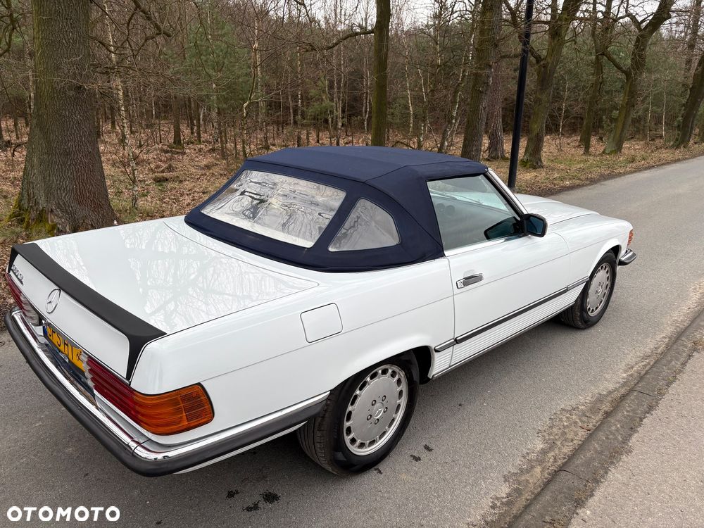 Mercedes-Benz SL - 29