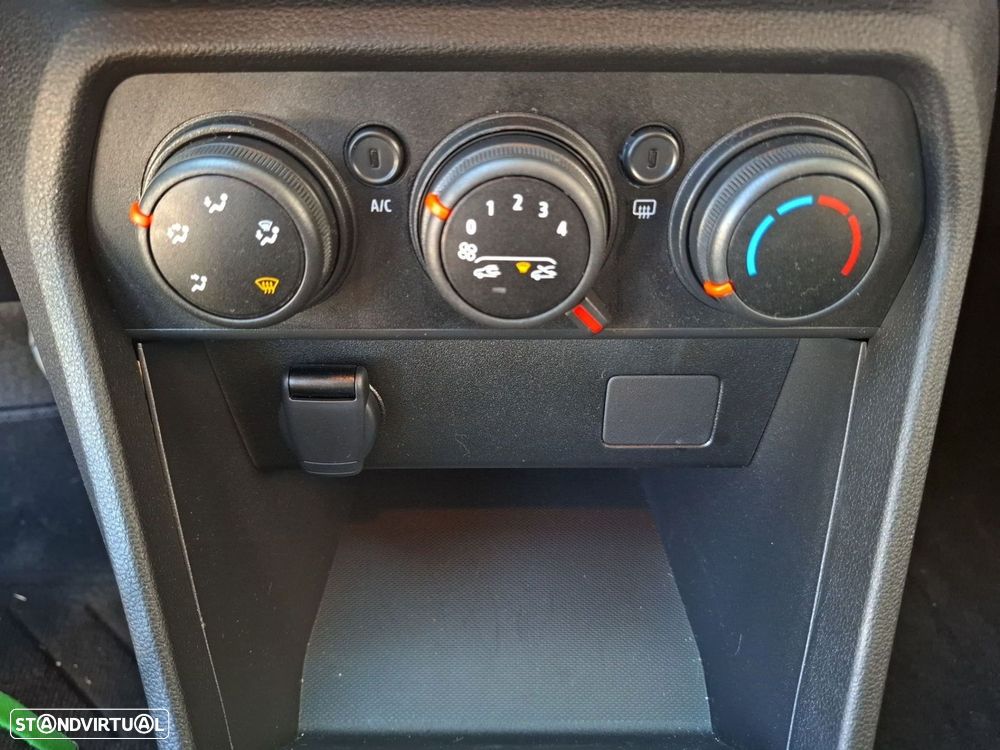 Dacia Sandero 1.0 ECO-G Essential Bi-Fuel - 19